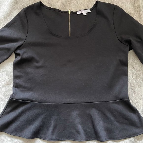 Short Sleeve Peplum Shirt - Picture 7 of 7